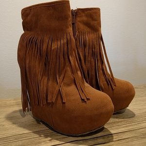 Dollhouse Sheena Fringe Platform Booties